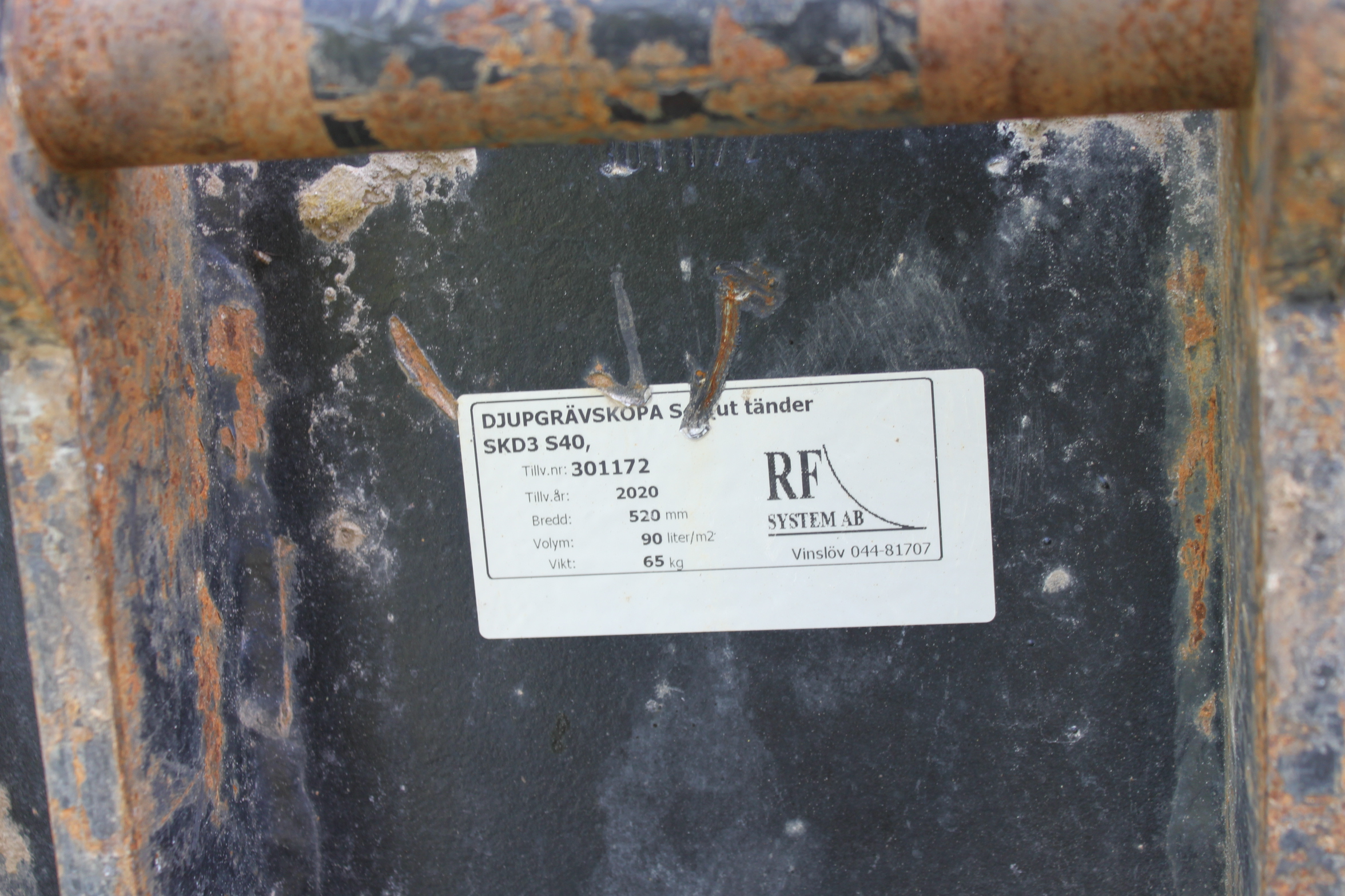 Mini pelle Volvo ECR 25D avec Engcon et remorque – Image 2