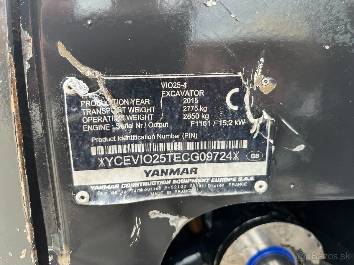 Mini pelle Yanmar VIO 25-4 avec 3 godets – Image 18