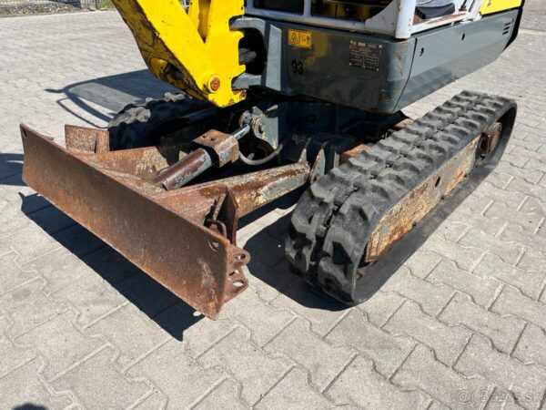 Mini pelle Wacker Neuson 1404 avec 3 godets – Image 7