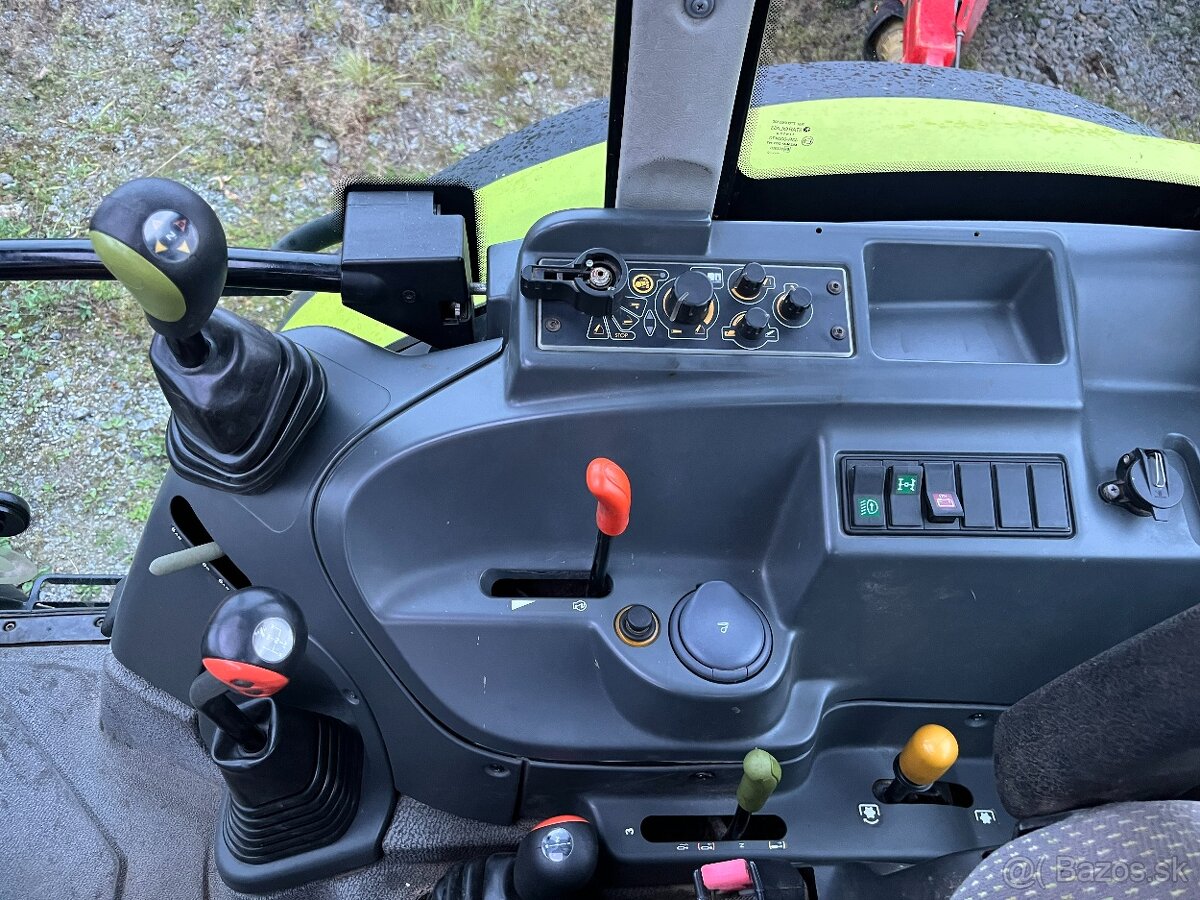 Tracteur agricole CLAAS AXOS 340 CX – Image 15