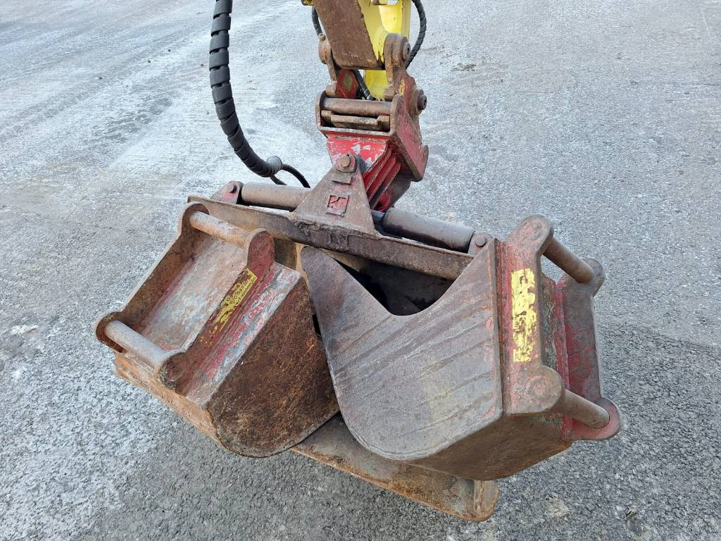 Mini pelle Yanmar B25V + 3 godets – Image 11