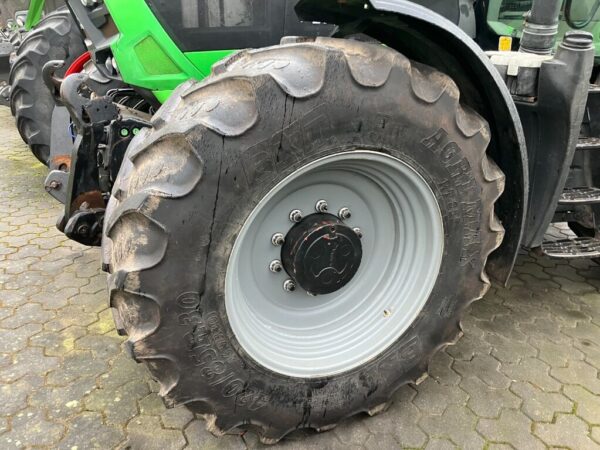 Tracteur agricole Deutz-Fahr Agrotron 6190 TTV – Image 9