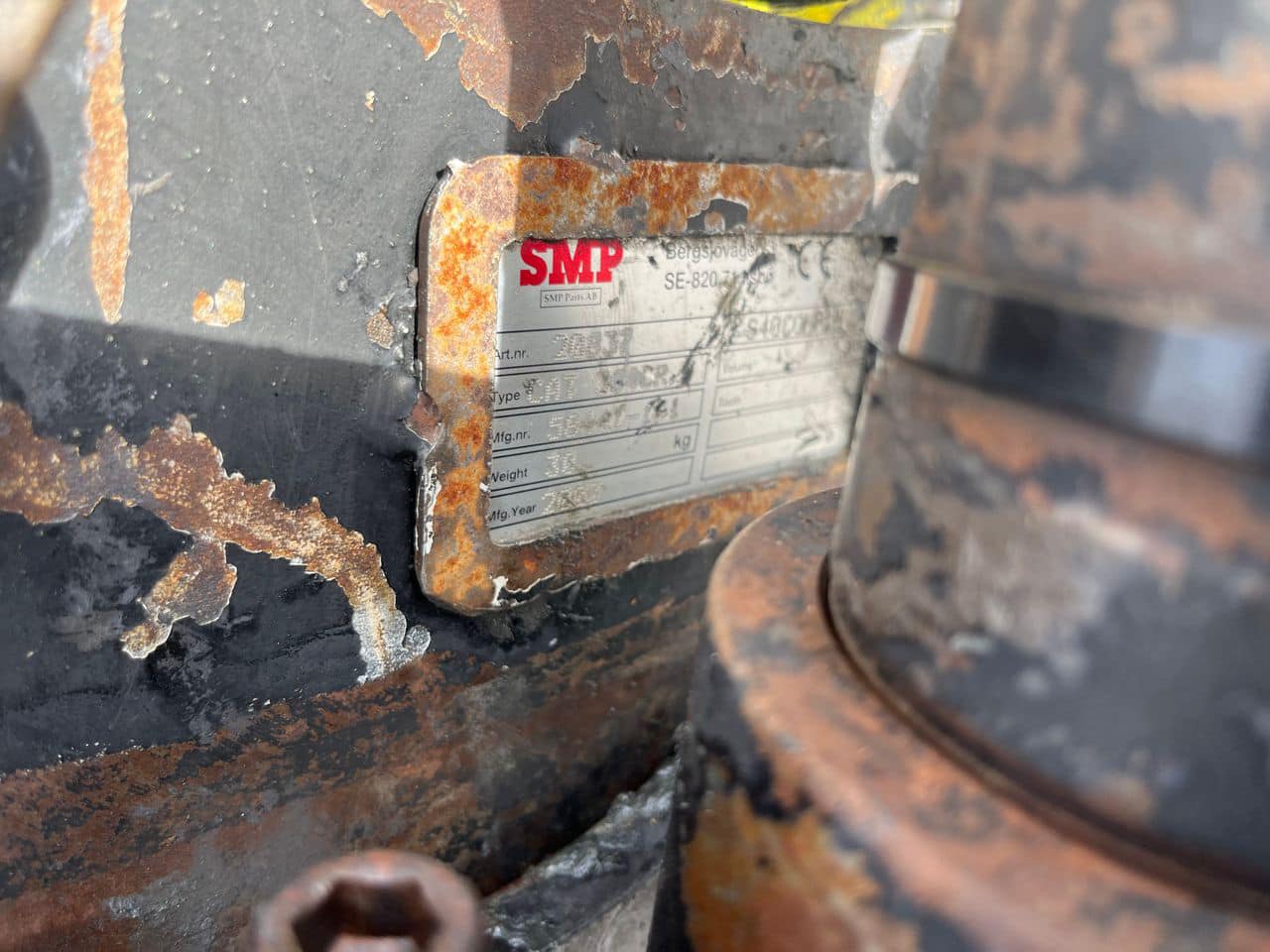 Mini pelle Caterpillar 304CR avec rotortilt et 3 godets – Image 3