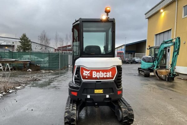 Mini pelle Bobcat E26 avec 3 godets – Image 31