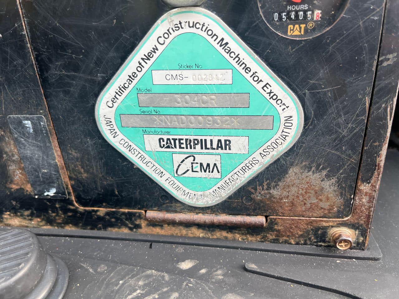 Mini pelle Caterpillar 304CR avec rotortilt et 3 godets – Image 30