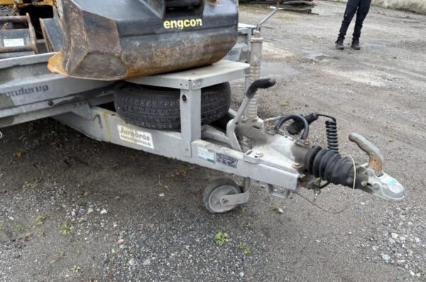 Mini pelle CAT 302CR avec engcon et remorque – Image 18