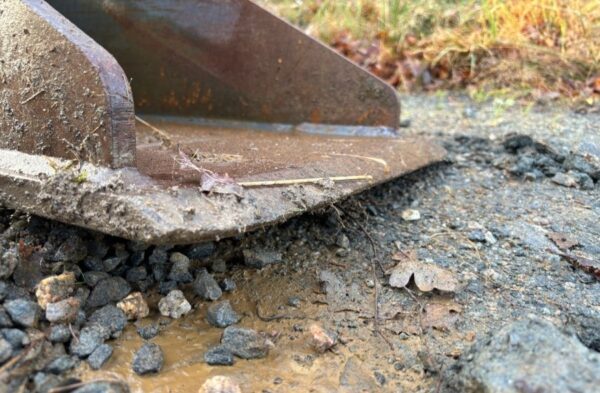 Mini pelle Volvo EC60E avec Tiltrotateur – Image 78