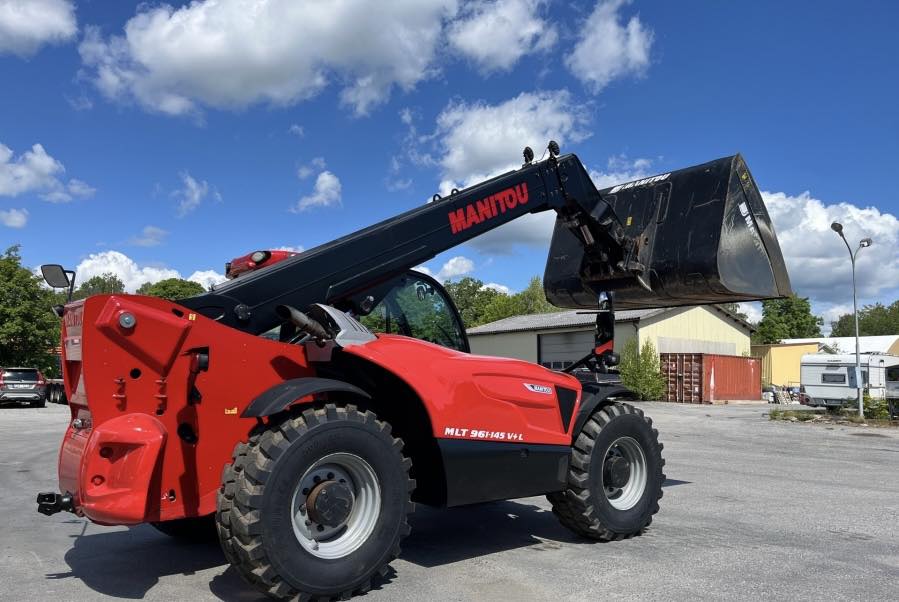 Manitou MLT 961 Fourches/ Godet/ Fouches à fumier – Image 5