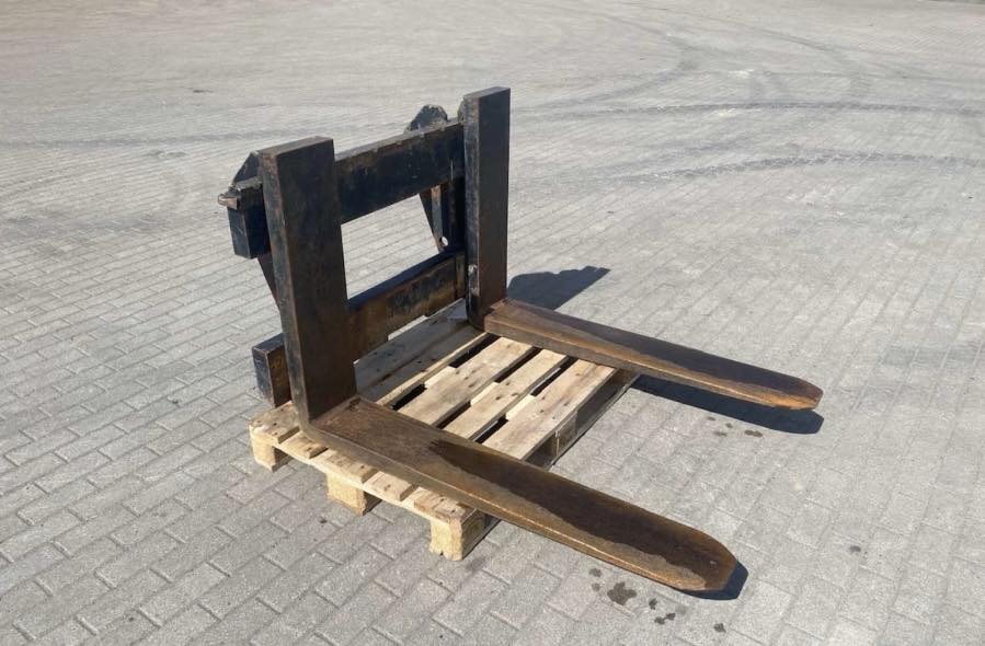 Manitou MLT 961 Fourches/ Godet/ Fouches à fumier – Image 11