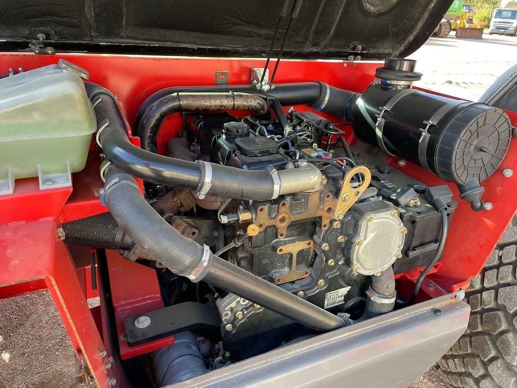 Manitou MVT-675 Fourches/ Godet/ Fouches à fumier – Image 2