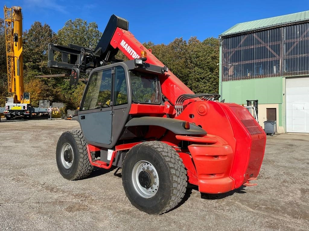 Manitou MVT-675 Fourches/ Godet/ Fouches à fumier – Image 12