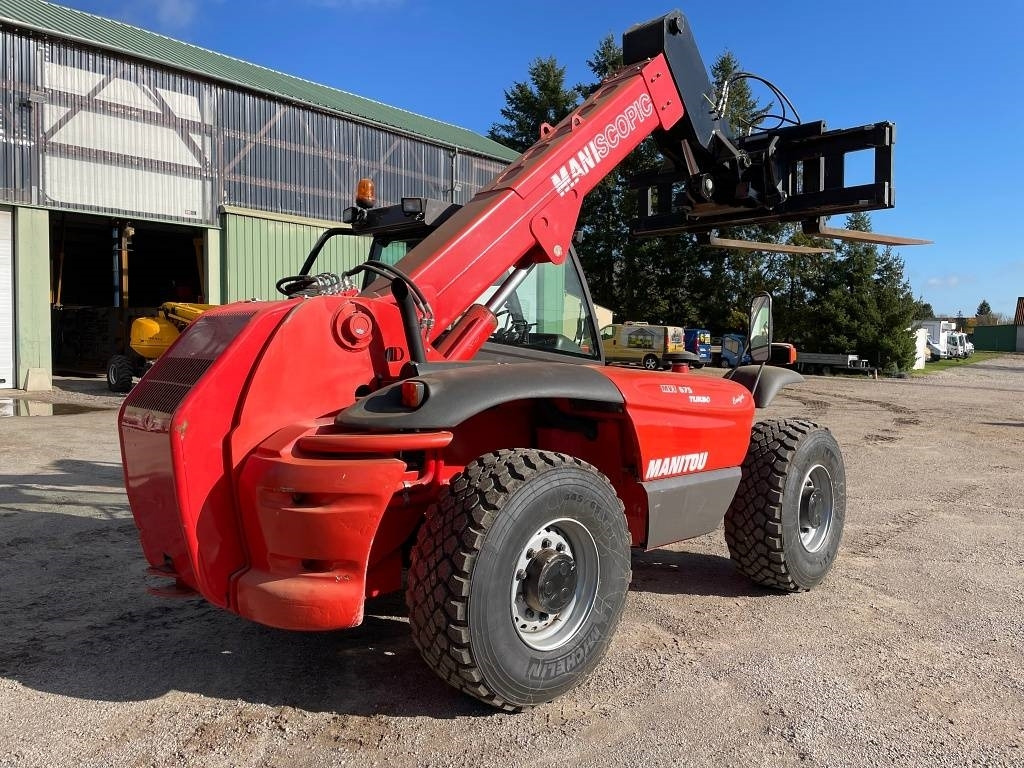 Manitou MVT-675 Fourches/ Godet/ Fouches à fumier – Image 15