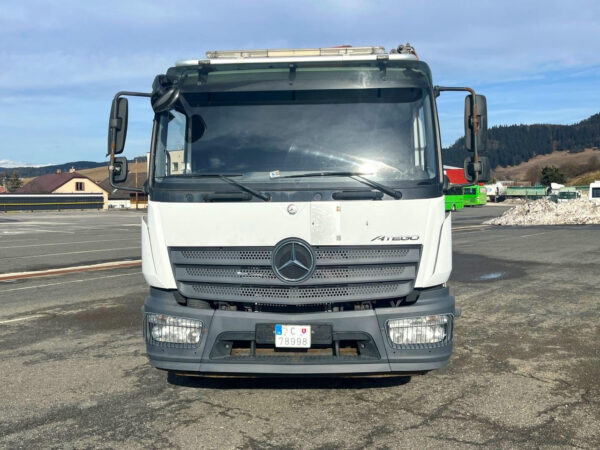 Camion Mercedes Atego 1527 + Grue HMF 1120-K5 – Image 17