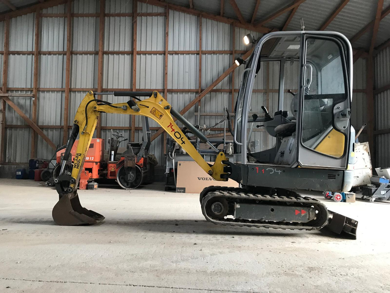 Mini-pelle Wacker Neuson 1404 avec 3 godets – Image 11