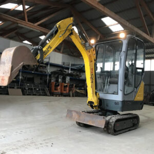 Mini-pelle Wacker Neuson 1404 avec 3 godets