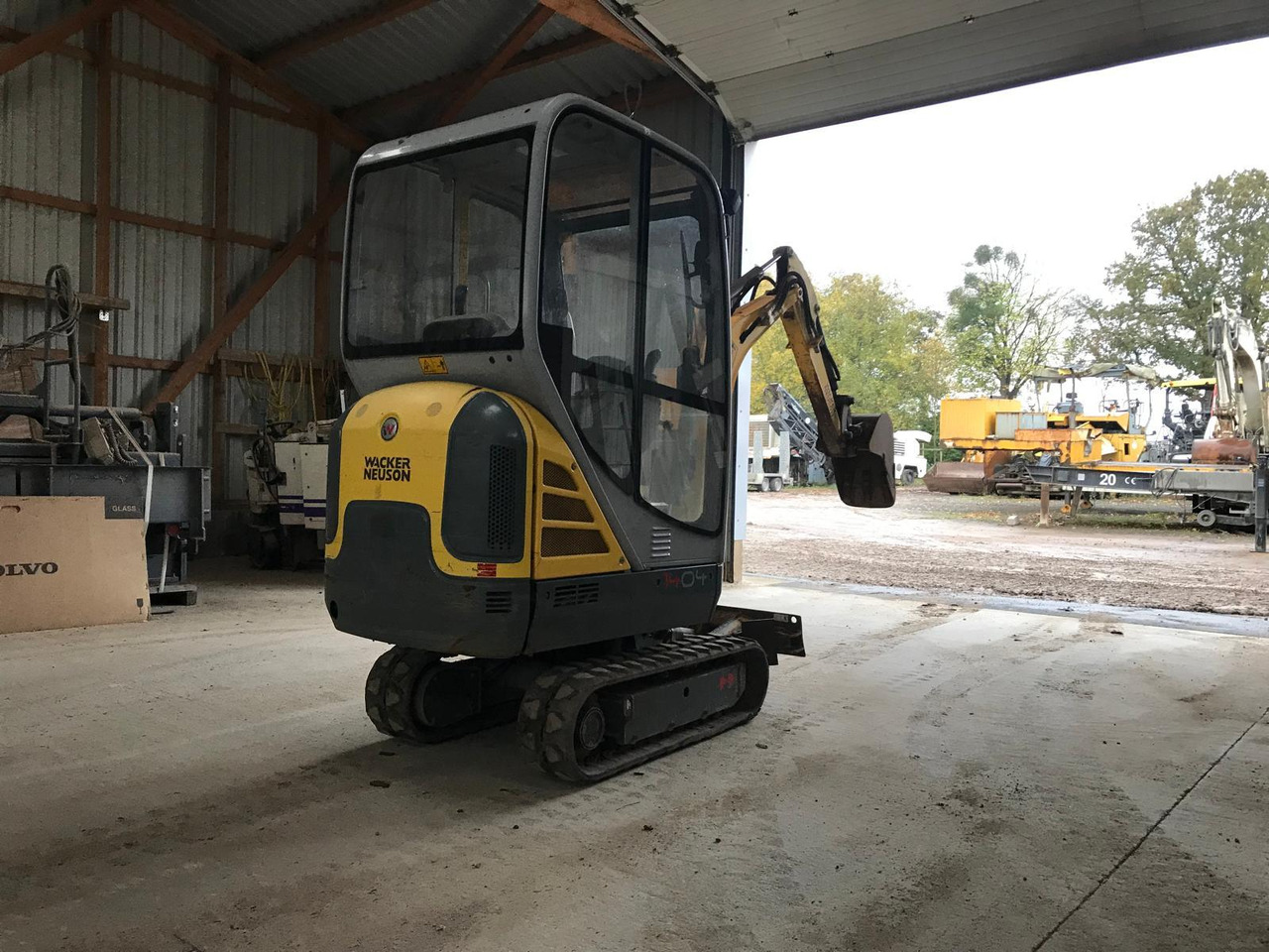 Mini-pelle Wacker Neuson 1404 avec 3 godets – Image 3