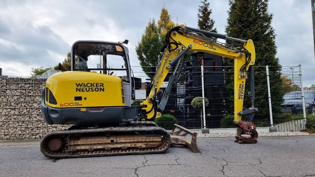 Mini pelle Wacker Neuson 6003 RD avec 3 godets – Image 18