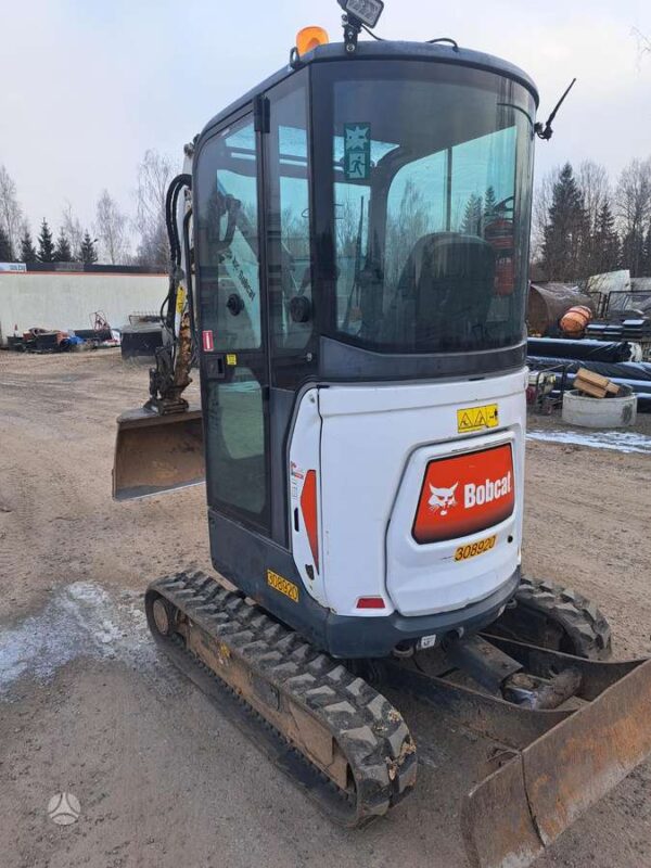 Mini pelle Bobcat E20 + 3 godets – Image 9
