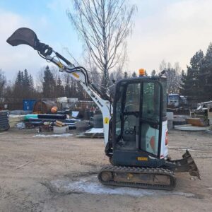 Mini pelle Bobcat E20 + 3 godets