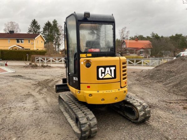 mini pelle Caterpillar 302.7D accessoire et Remorque – Image 12