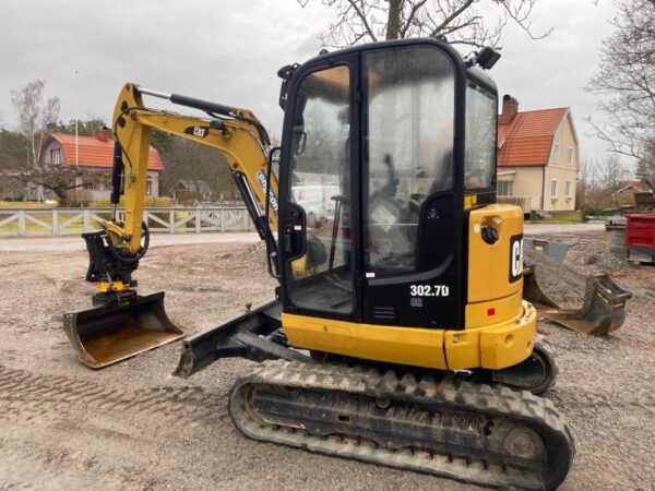 mini pelle Caterpillar 302.7D accessoire et Remorque – Image 14