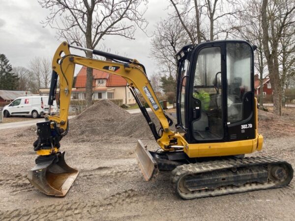mini pelle Caterpillar 302.7D accessoire et Remorque – Image 15