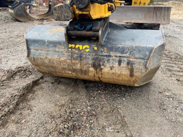 mini pelle Caterpillar 302.7D accessoire et Remorque – Image 23
