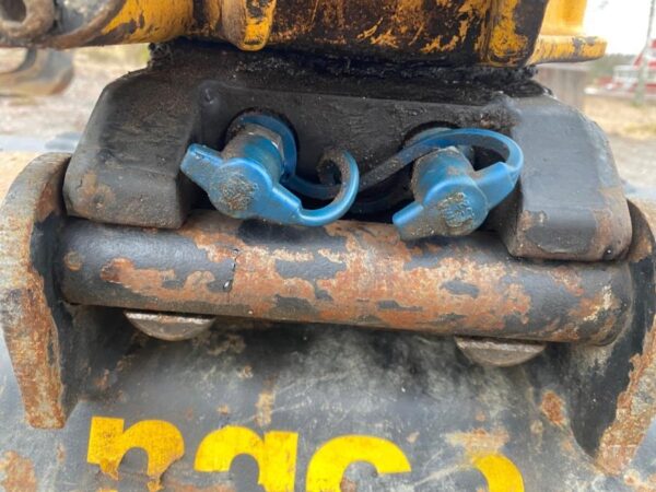 mini pelle Caterpillar 302.7D accessoire et Remorque – Image 27