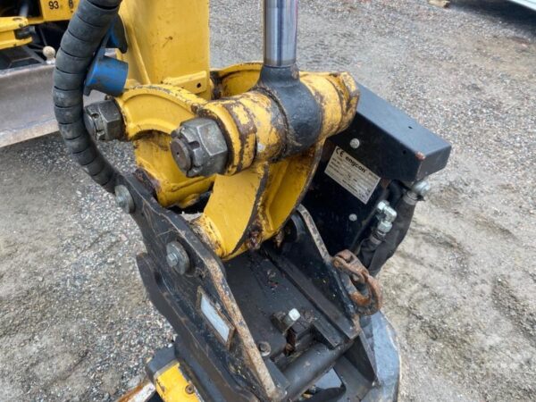 mini pelle Caterpillar 302.7D accessoire et Remorque – Image 32