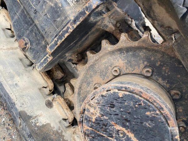 mini pelle Caterpillar 302.7D accessoire et Remorque – Image 60