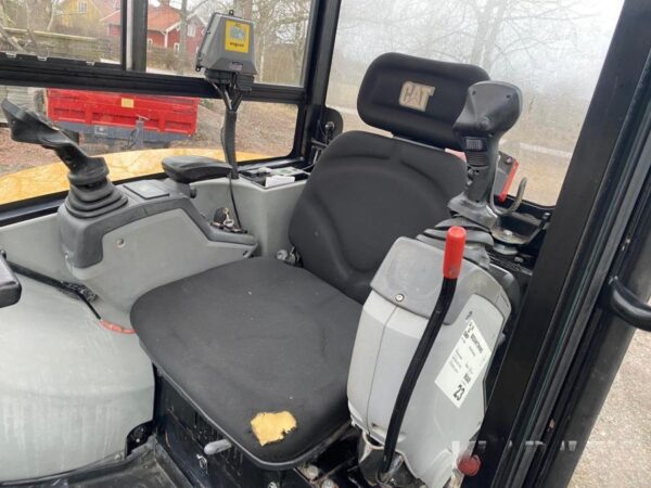 mini pelle Caterpillar 302.7D accessoire et Remorque – Image 77