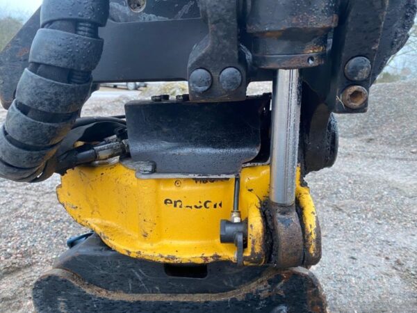 mini pelle Caterpillar 302.7D accessoire et Remorque – Image 86