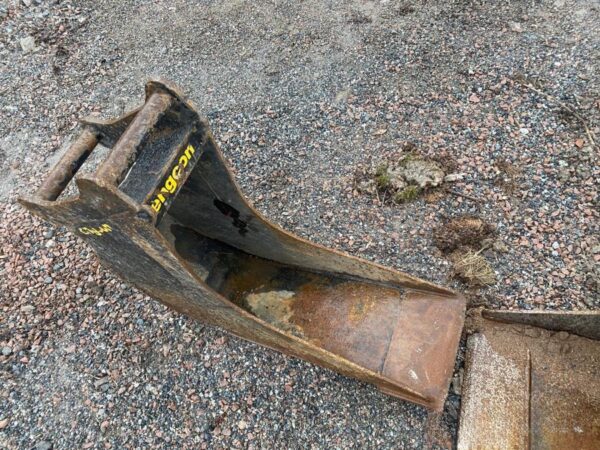 mini pelle Caterpillar 302.7D accessoire et Remorque – Image 91