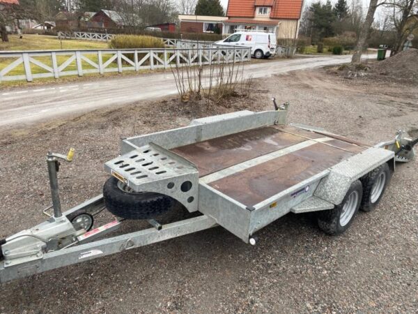 mini pelle Caterpillar 302.7D accessoire et Remorque – Image 93