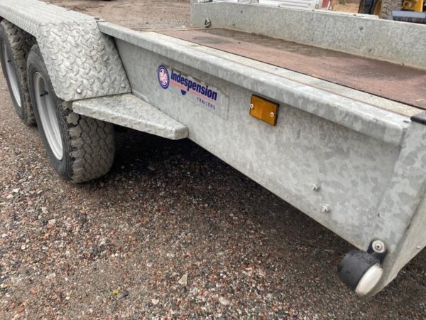 mini pelle Caterpillar 302.7D accessoire et Remorque – Image 103