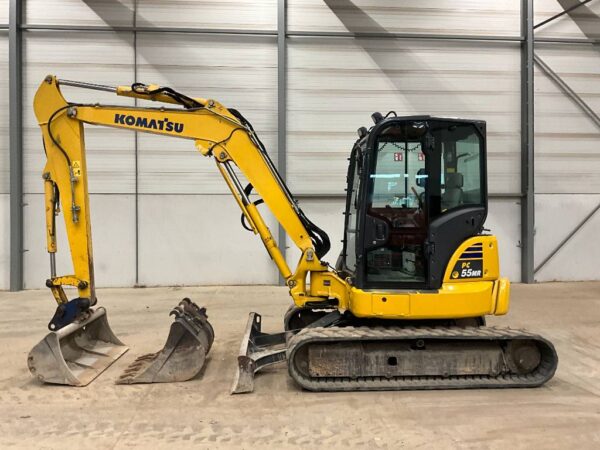 Mini pelle Komatsu PC 55 MR-5 avec 3 godets – Image 3