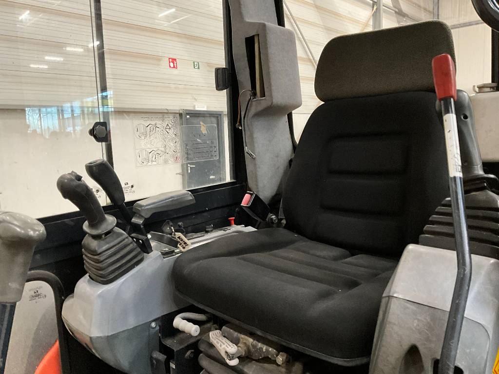 mini pelle Kubota KX 101-3 A3 – Image 10