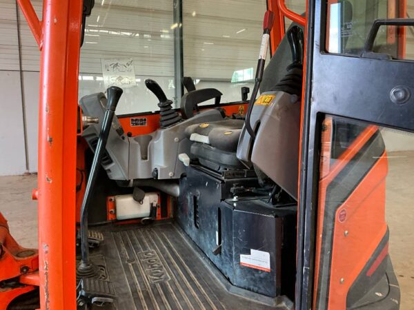 Mini pelle Kubota U 27-4 – Image 11
