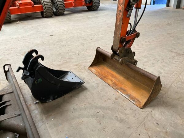 Mini pelle Kubota U 27-4 – Image 15