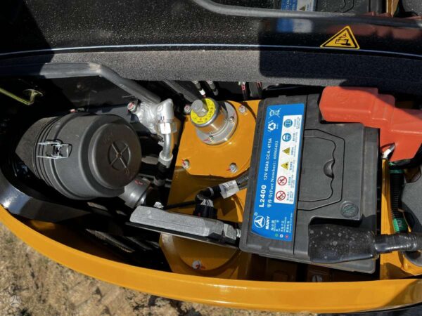 Mini pelle neuve Sany sys26u avec accessoire et remorque – Image 12