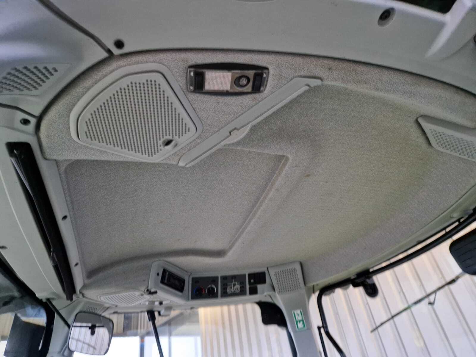 Tracteur agricole CLAAS ARION 630 CIS – Image 12