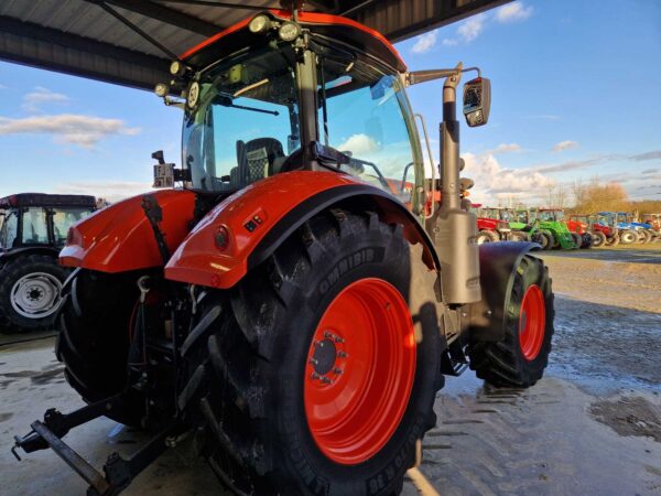Tracteur agricole KUBOTA M7132 – Image 8