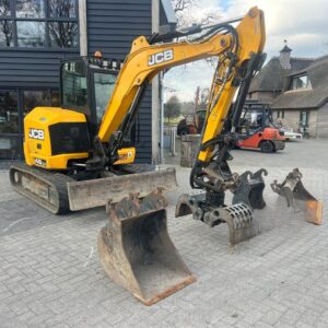 Mini pelle JCB 48Z-I avec Accessoires