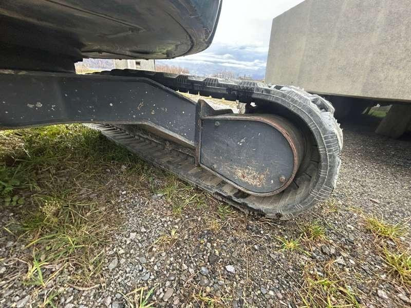 Mini pelle New holland E50B SR avec Accessoires – Image 25