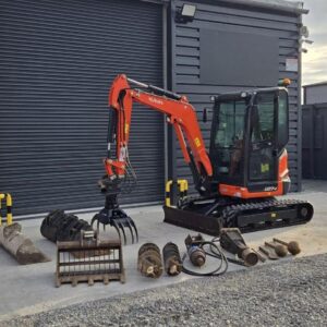 Mini-pelle Kubota U27-4 avec Accessoires neufs