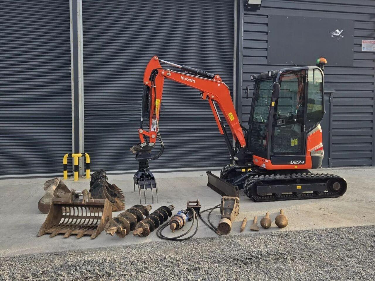 Mini-pelle Kubota U27-4 avec Accessoires neufs – Image 23