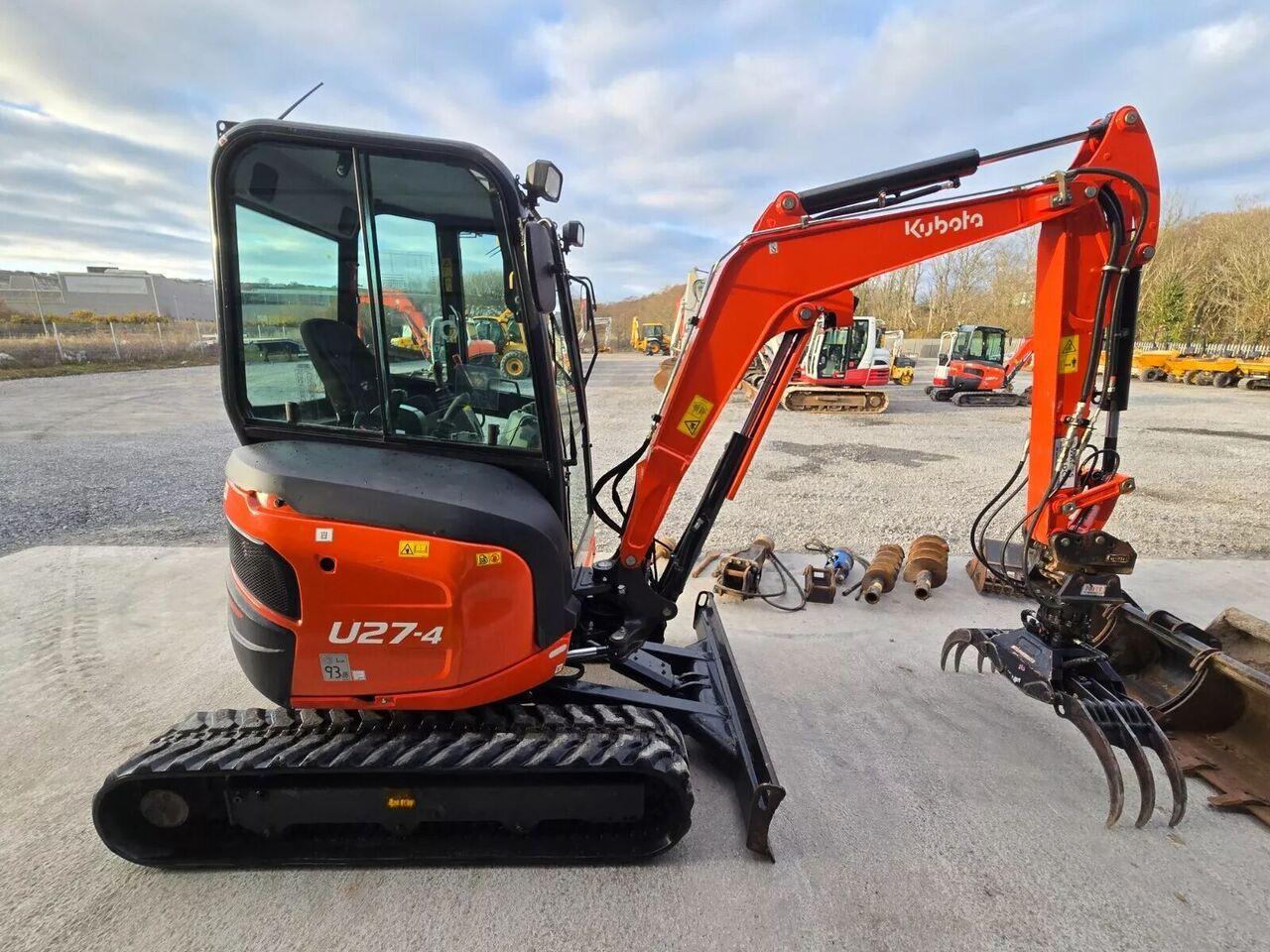 Mini-pelle Kubota U27-4 avec Accessoires neufs – Image 17