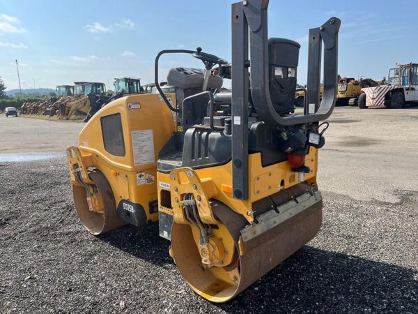 Compacteur tandem VOLVO DD25B – Image 9