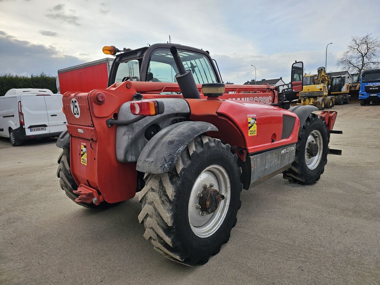 Chariot télescopique Manitou MT1030 – Image 7