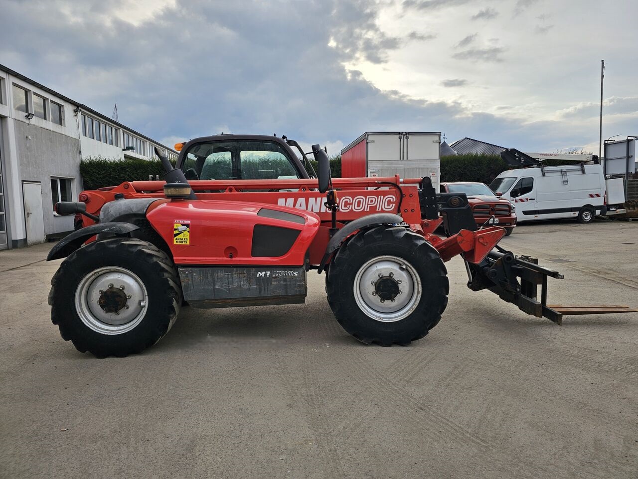 Chariot télescopique Manitou MT1030 – Image 8